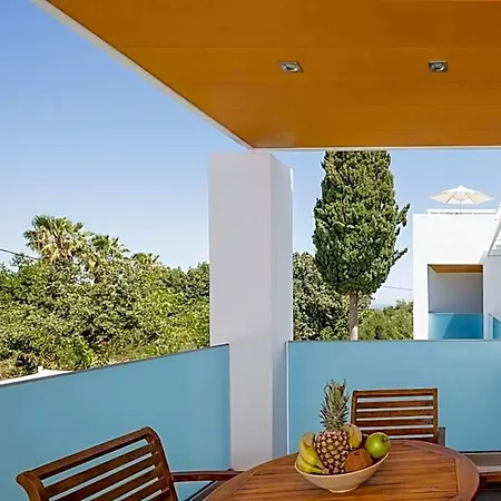 Coconut Palm Paradise 4*